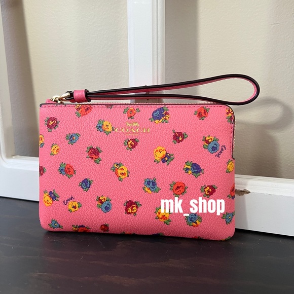 COACH Mini Vintage Rose Print Corner Zip Wristlet - Picture 4 of 15